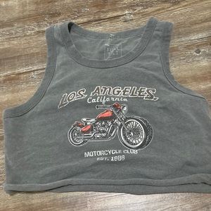 I’m selling a small grey crop top from Tilly’s